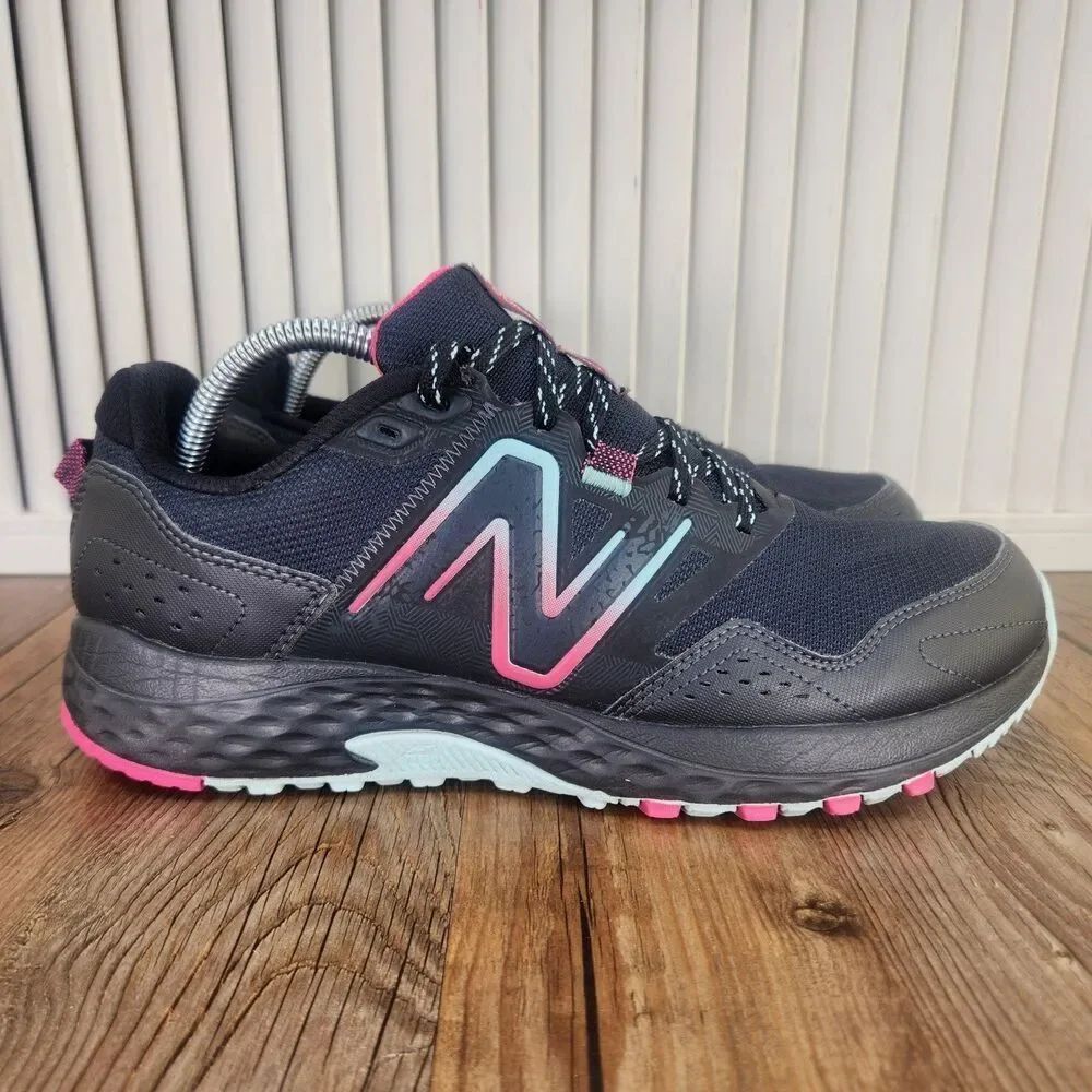 New Balance 410 v8 Womens Size 11 D Black Colorful Trail Running Shoes WT410LC8